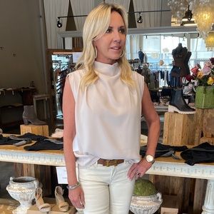 Meet your Posher, Lisa